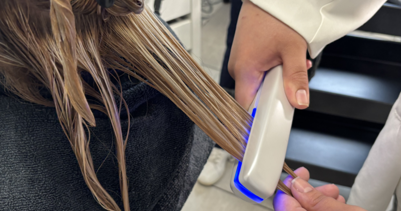 Cryothérapie sur cheveux décolorés